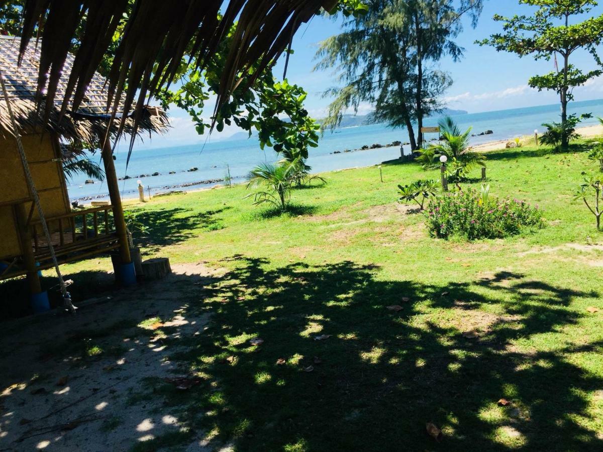 Koh Phaluai Beach Bangalow Ban Ko Nok Taphao Exterior foto